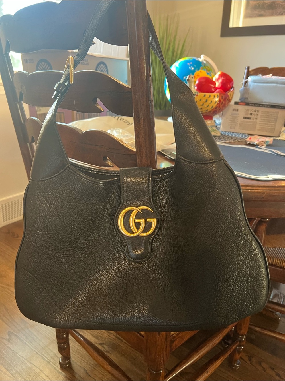 Gucci Black Leather Shoulder Bag Aphrodite